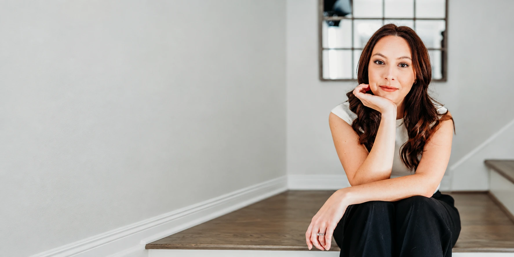 Karine Gosselin sitting on the stairs